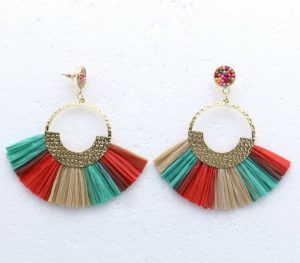 Boucles d'oreilles perles de rocaille et franges en paille Parissima