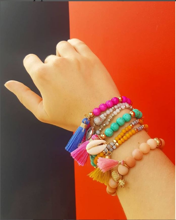 Photo de bracelets Parissima portés, provenant du compte Instagram @parissima-bijoux